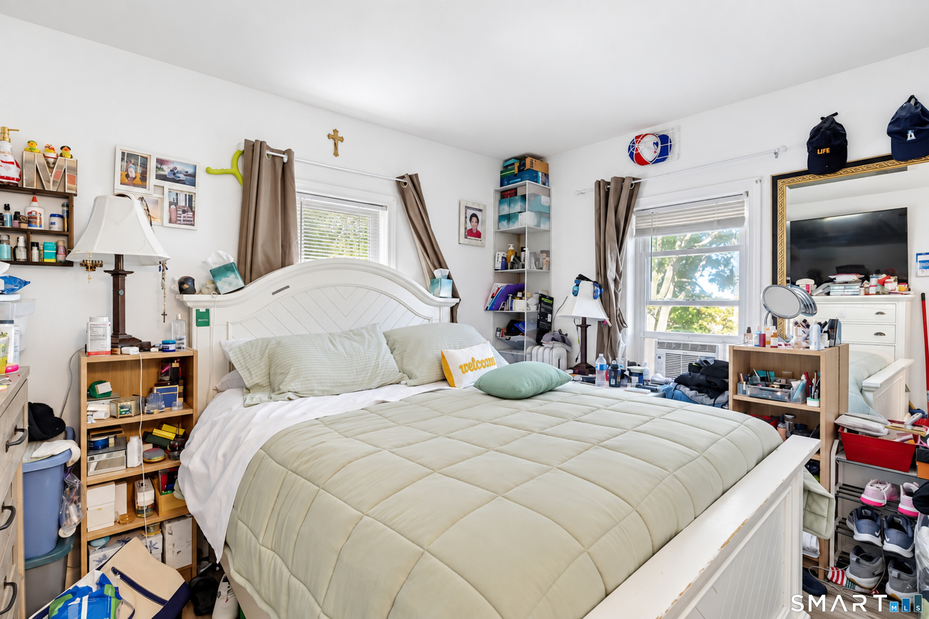 28 Ocean Avenue New London CT 06320