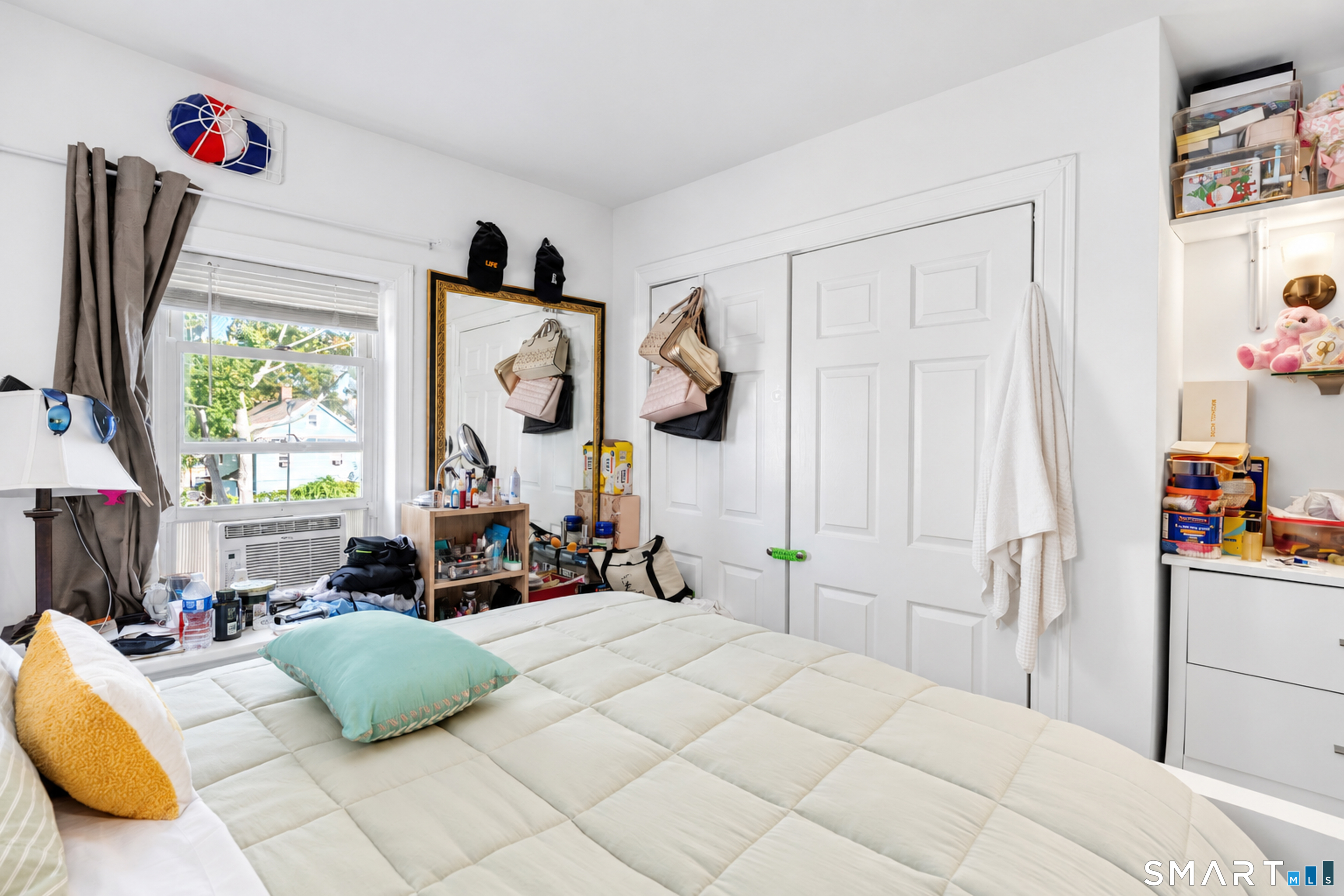28 Ocean Avenue New London CT 06320