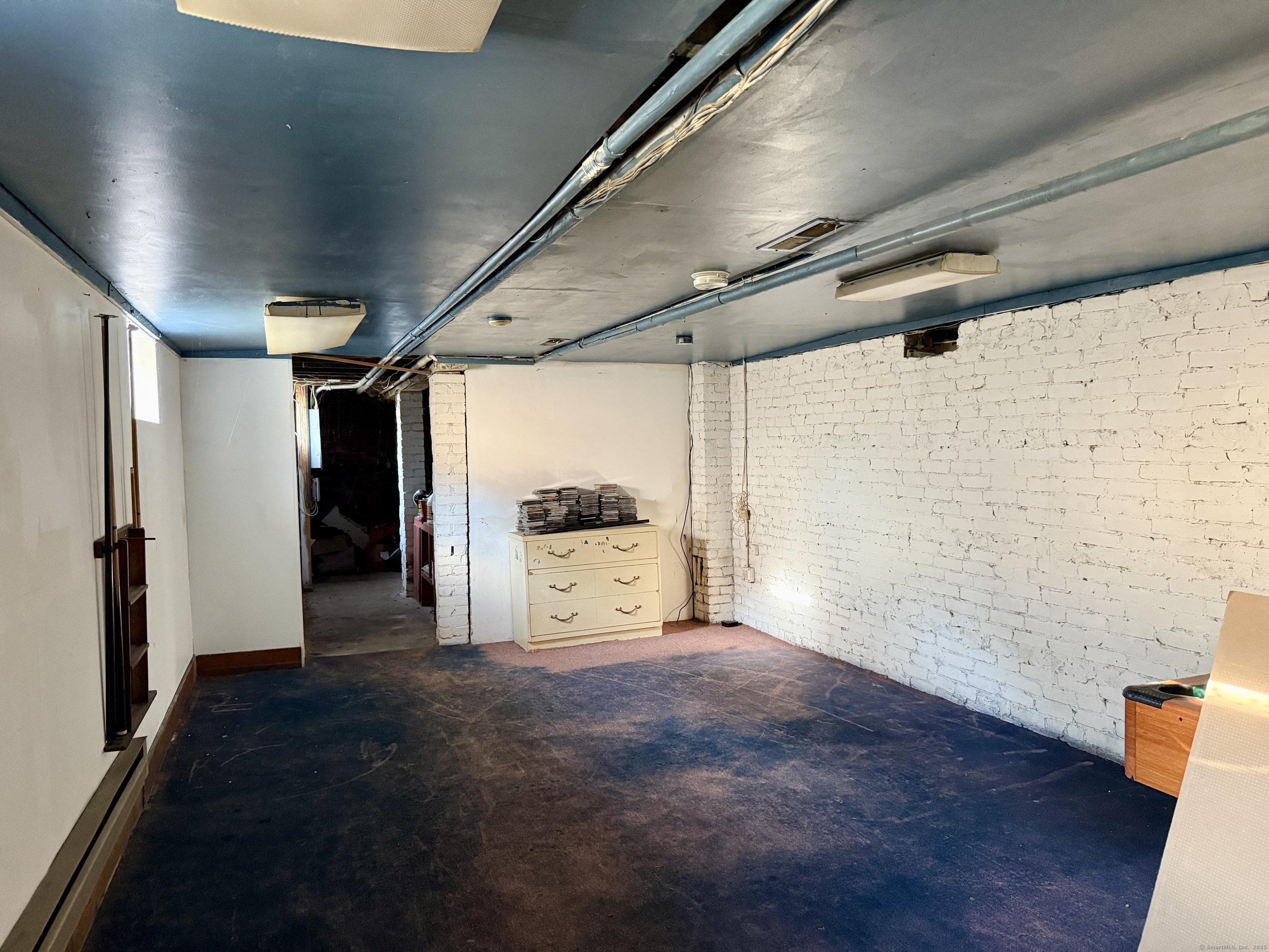 61 Central Avenue East Hartford CT 06108