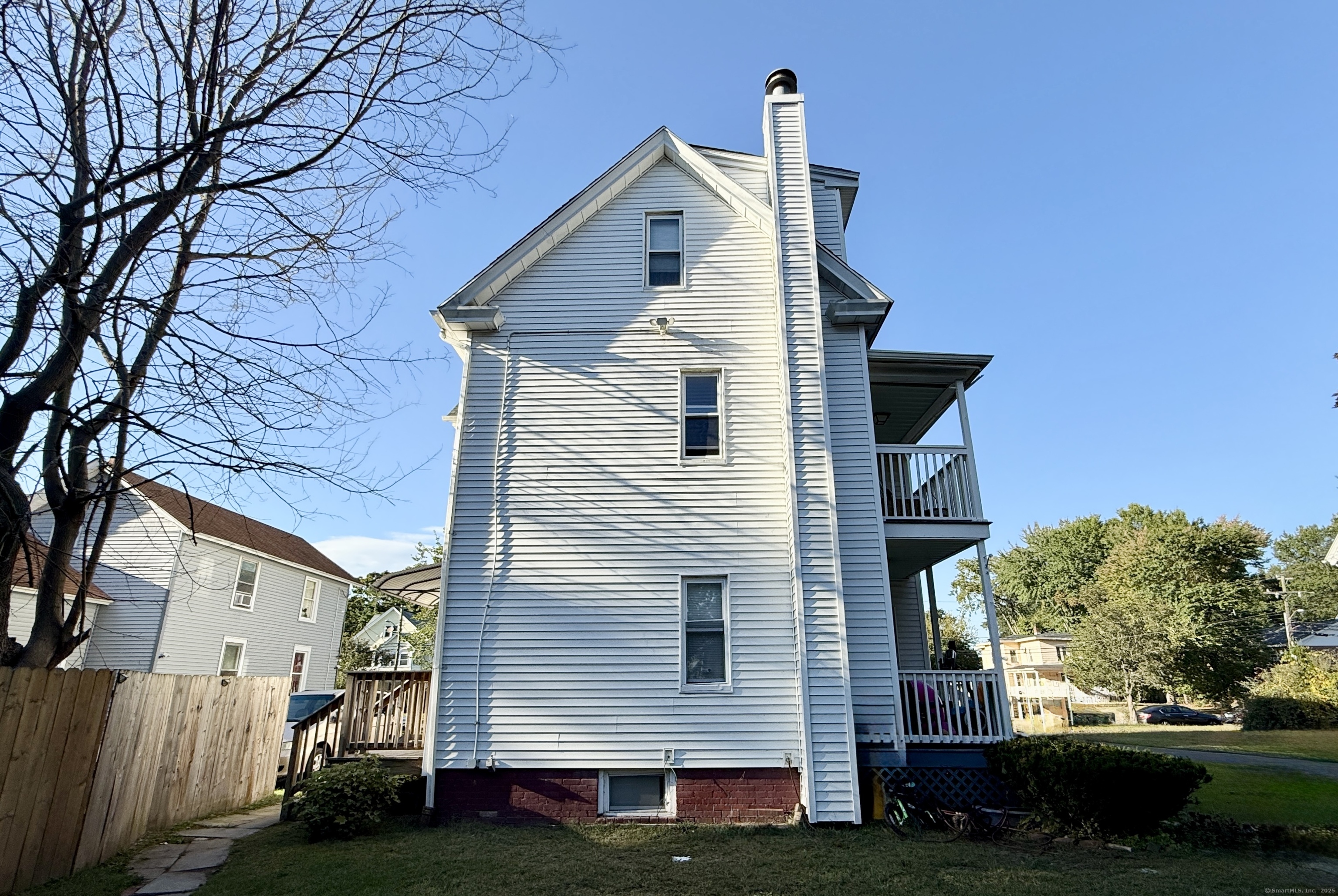 61 Central Avenue East Hartford CT 06108