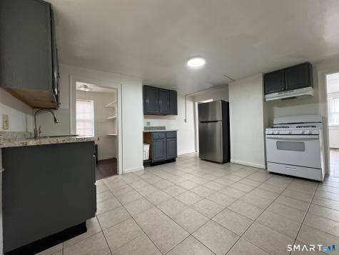 34-36 Cottage Street Manchester CT 06040