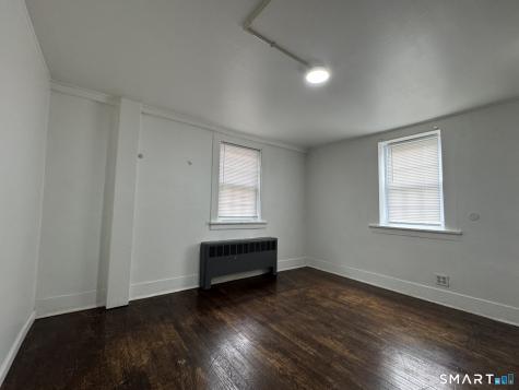 34-36 Cottage Street Manchester CT 06040