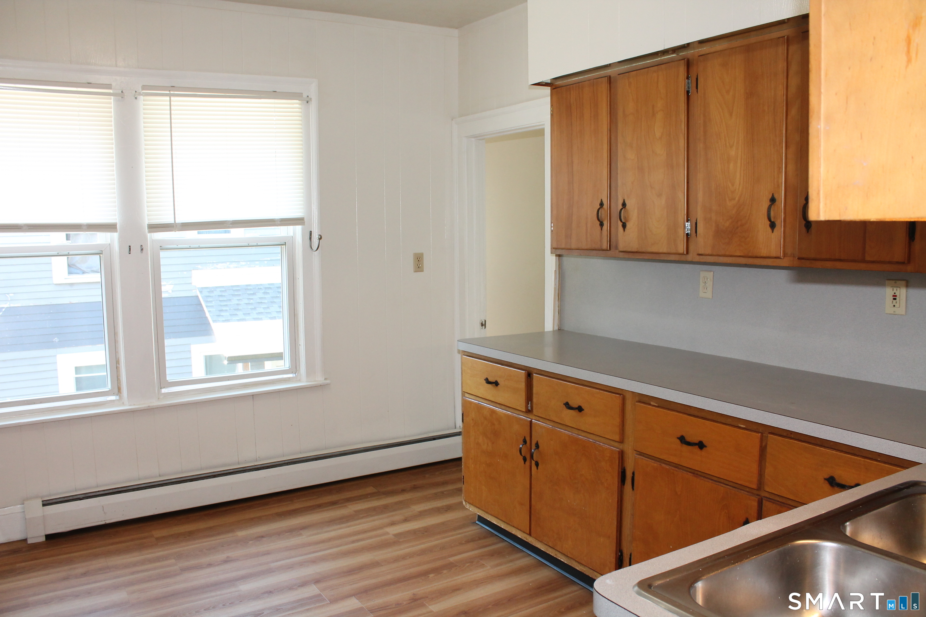 17 Akron Street Meriden CT 06450