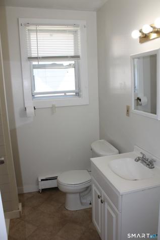 17 Akron Street Meriden CT 06450