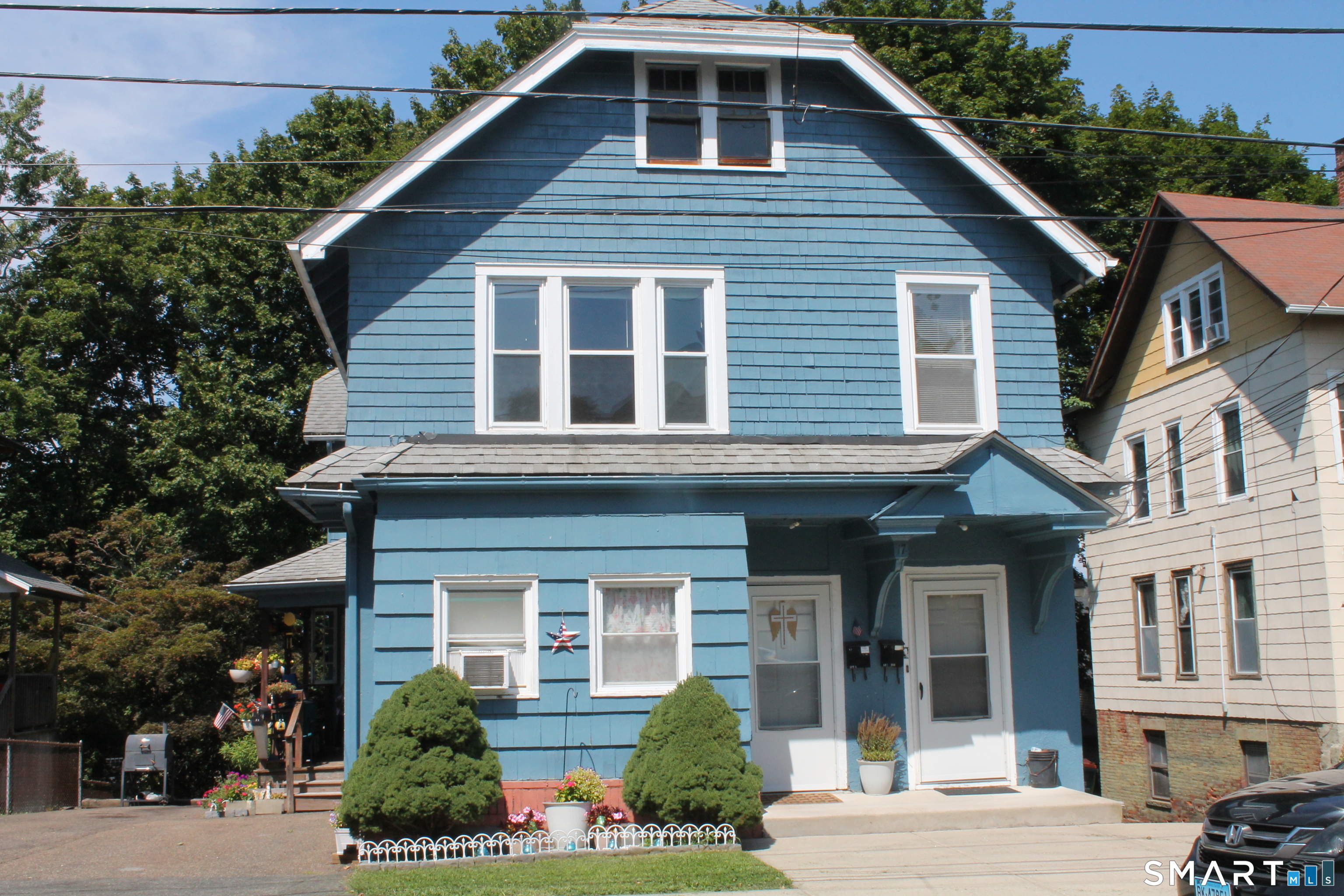 17 Akron Street Meriden CT 06450