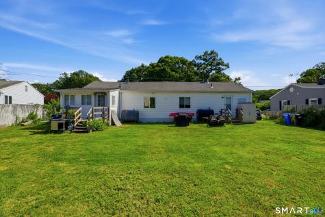 8 Midway Oval Groton CT 06340