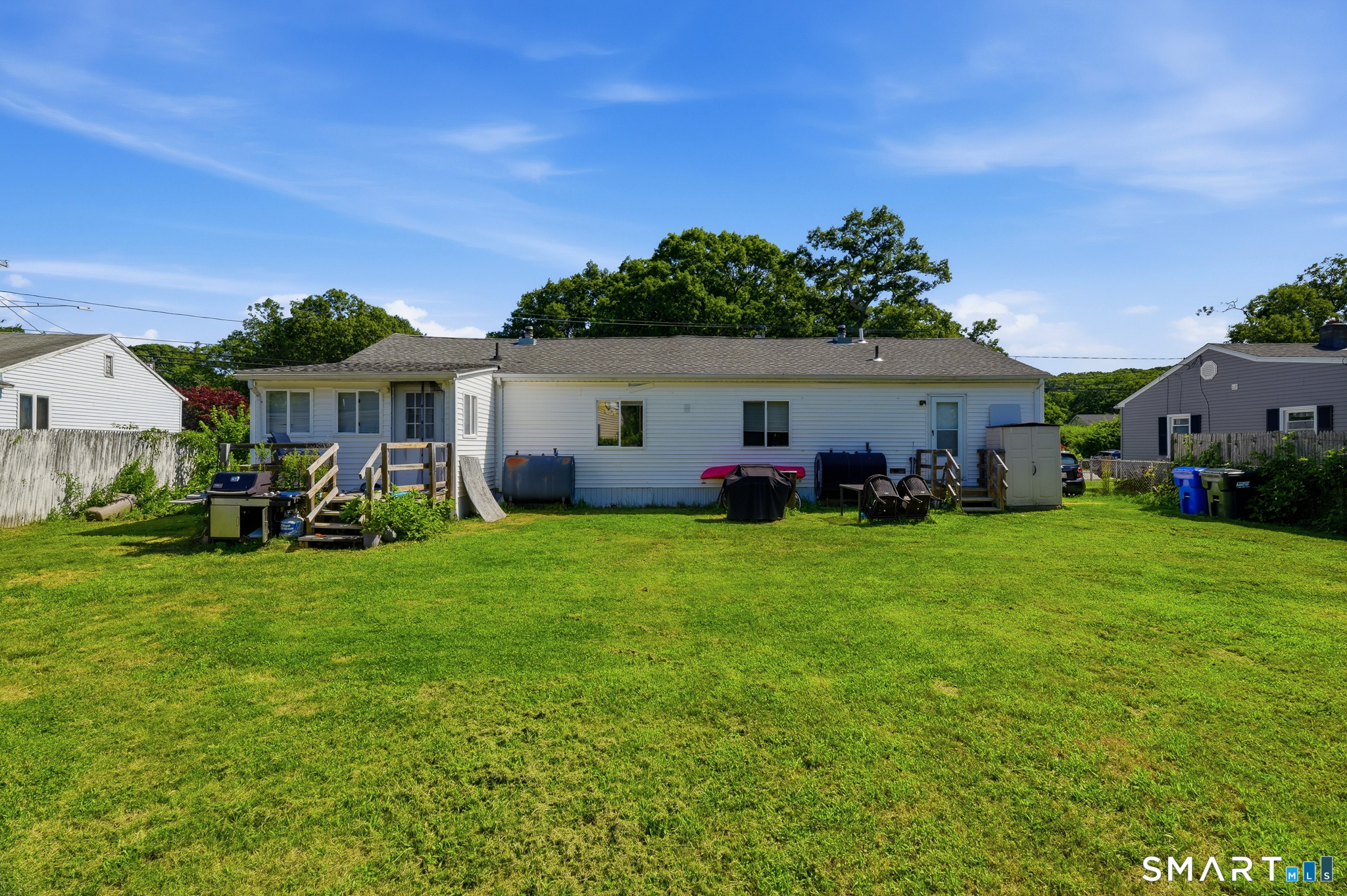 8 Midway Oval Groton CT 06340