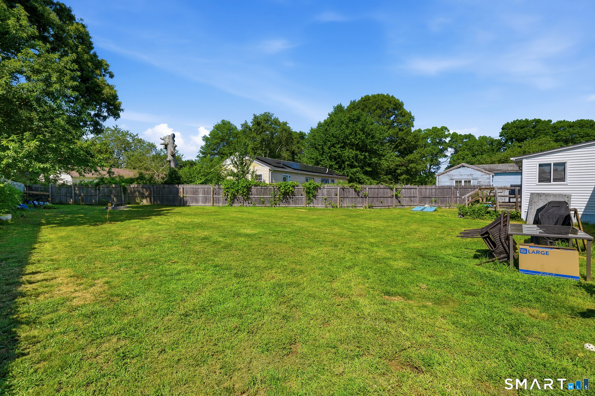 8 Midway Oval Groton CT 06340