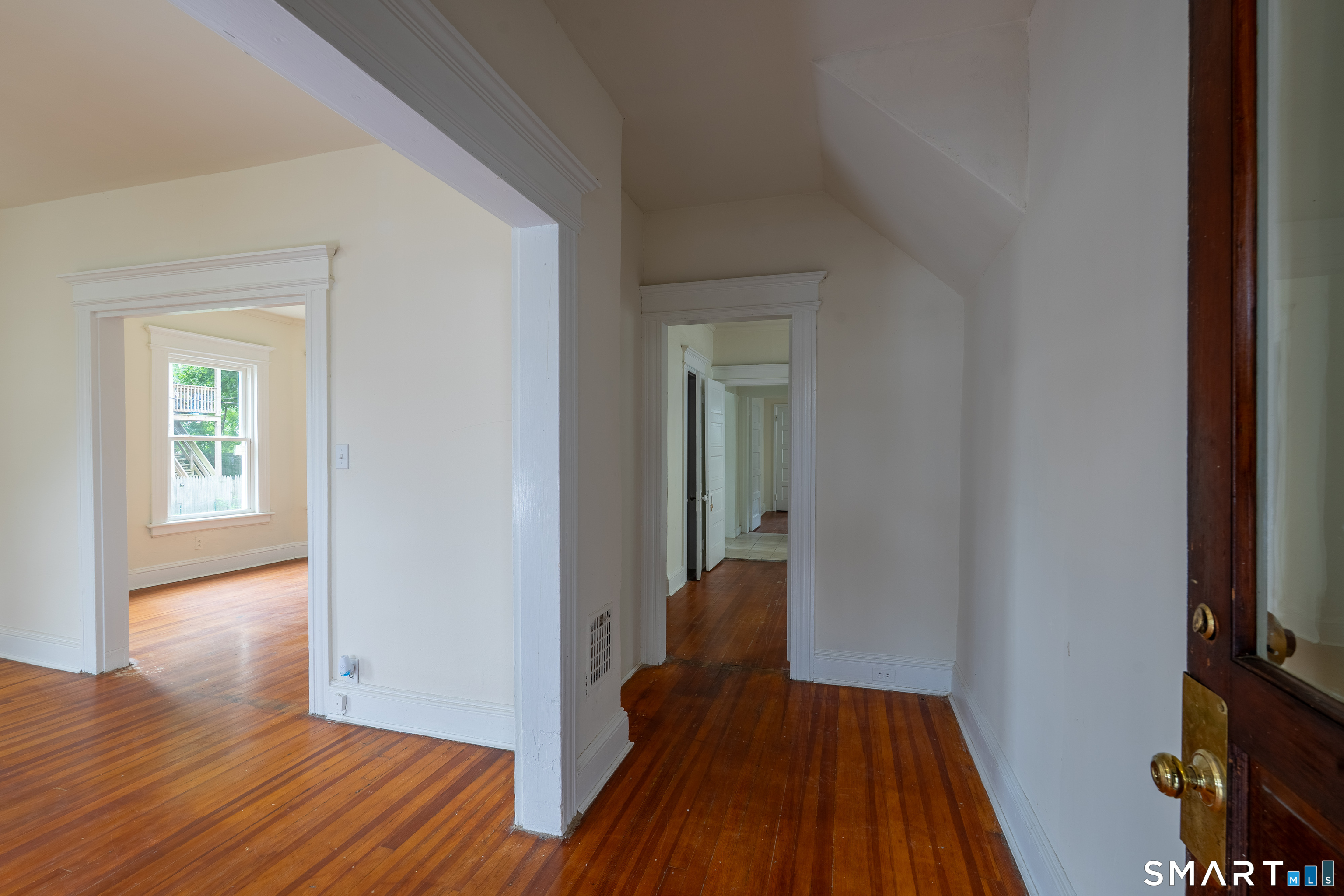 337 Poplar Street Bridgeport CT 06605