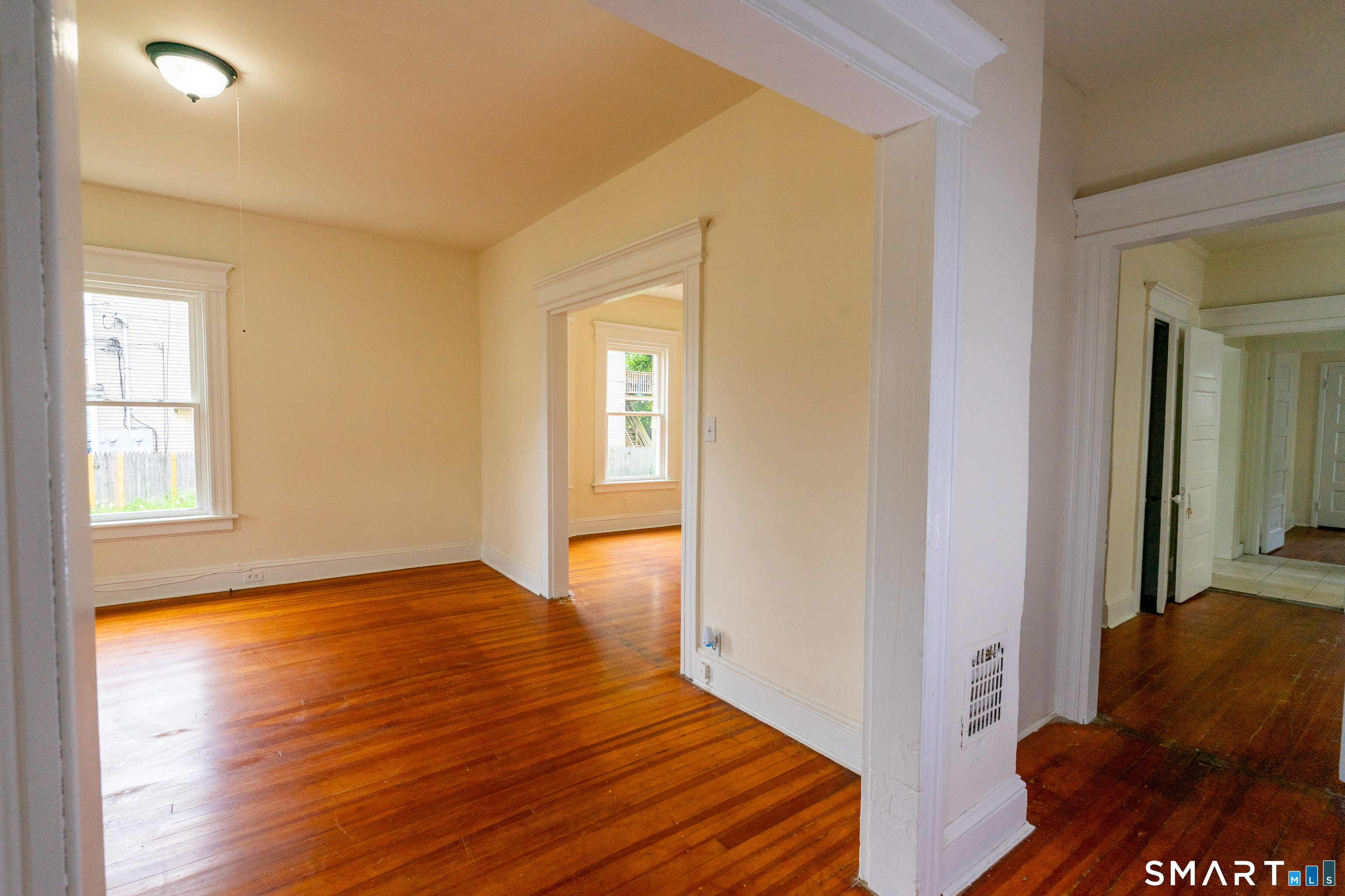 337 Poplar Street Bridgeport CT 06605
