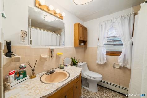 75 Lawndale Avenue Bristol CT 06010