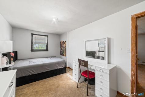 75 Lawndale Avenue Bristol CT 06010