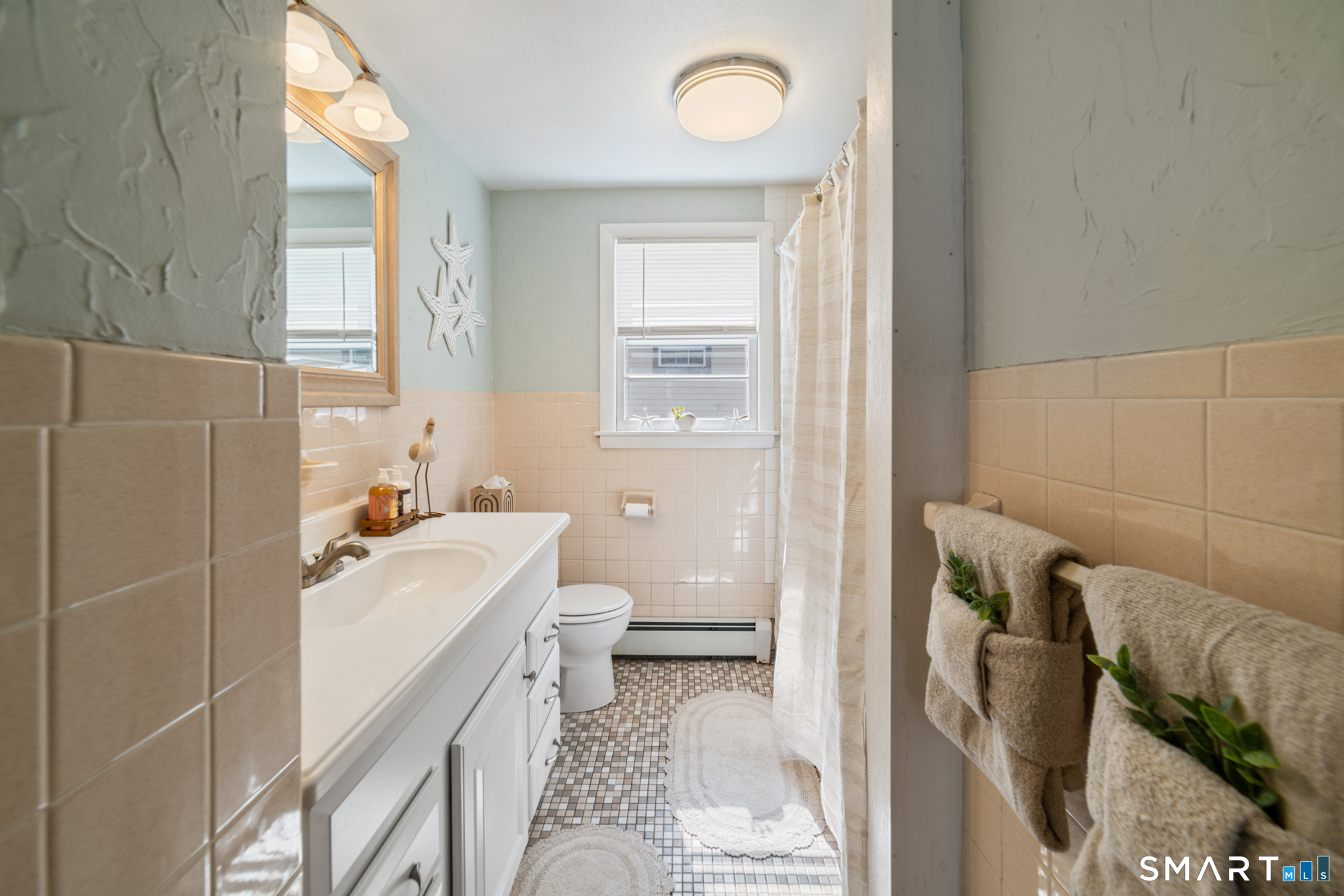 75 Lawndale Avenue Bristol CT 06010