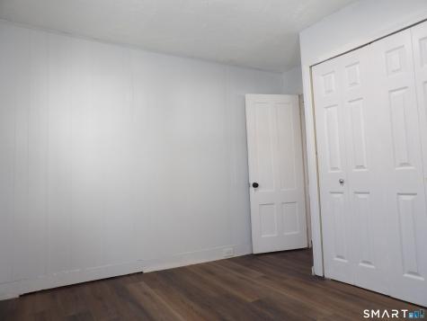 32 Wells Avenue East Hartford CT 06108