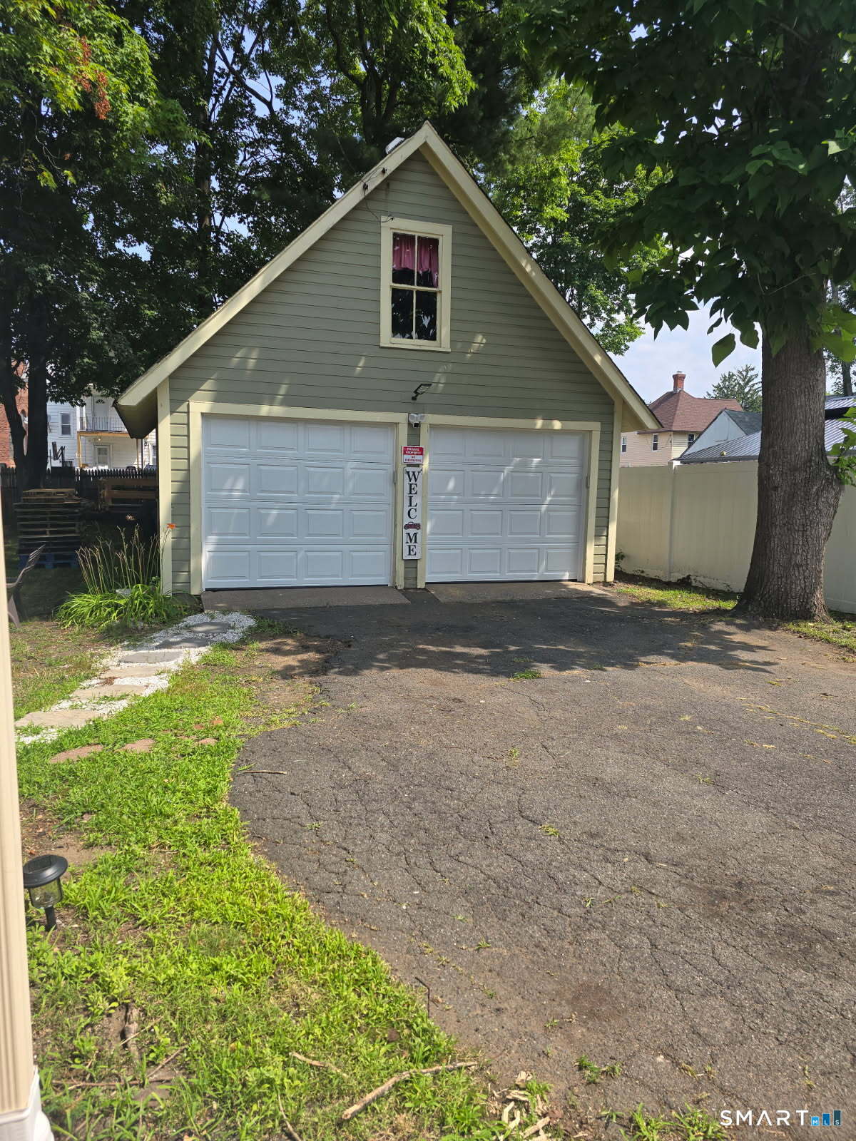 32 Wells Avenue East Hartford CT 06108