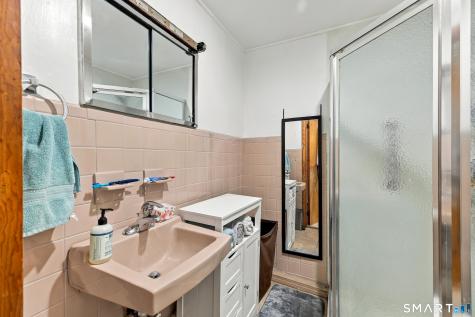 22 Harriet Avenue Waterbury CT 06708