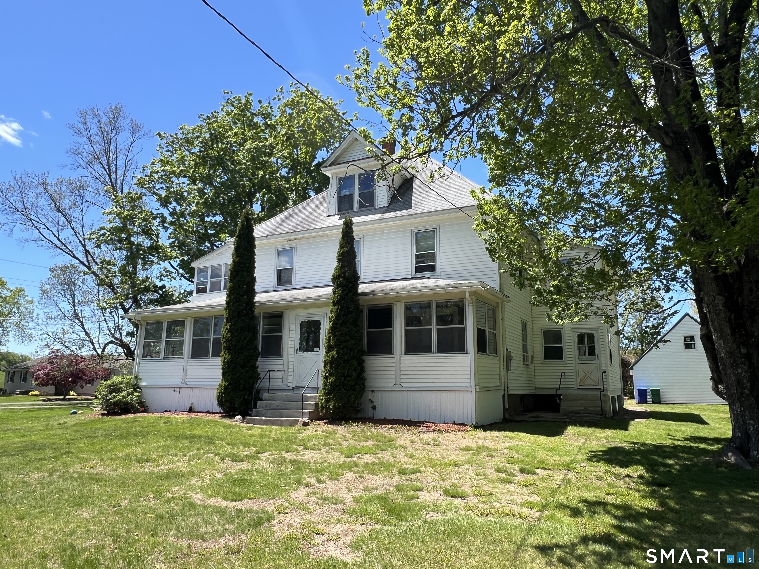 257 Tunxis Avenue Bloomfield CT 06002