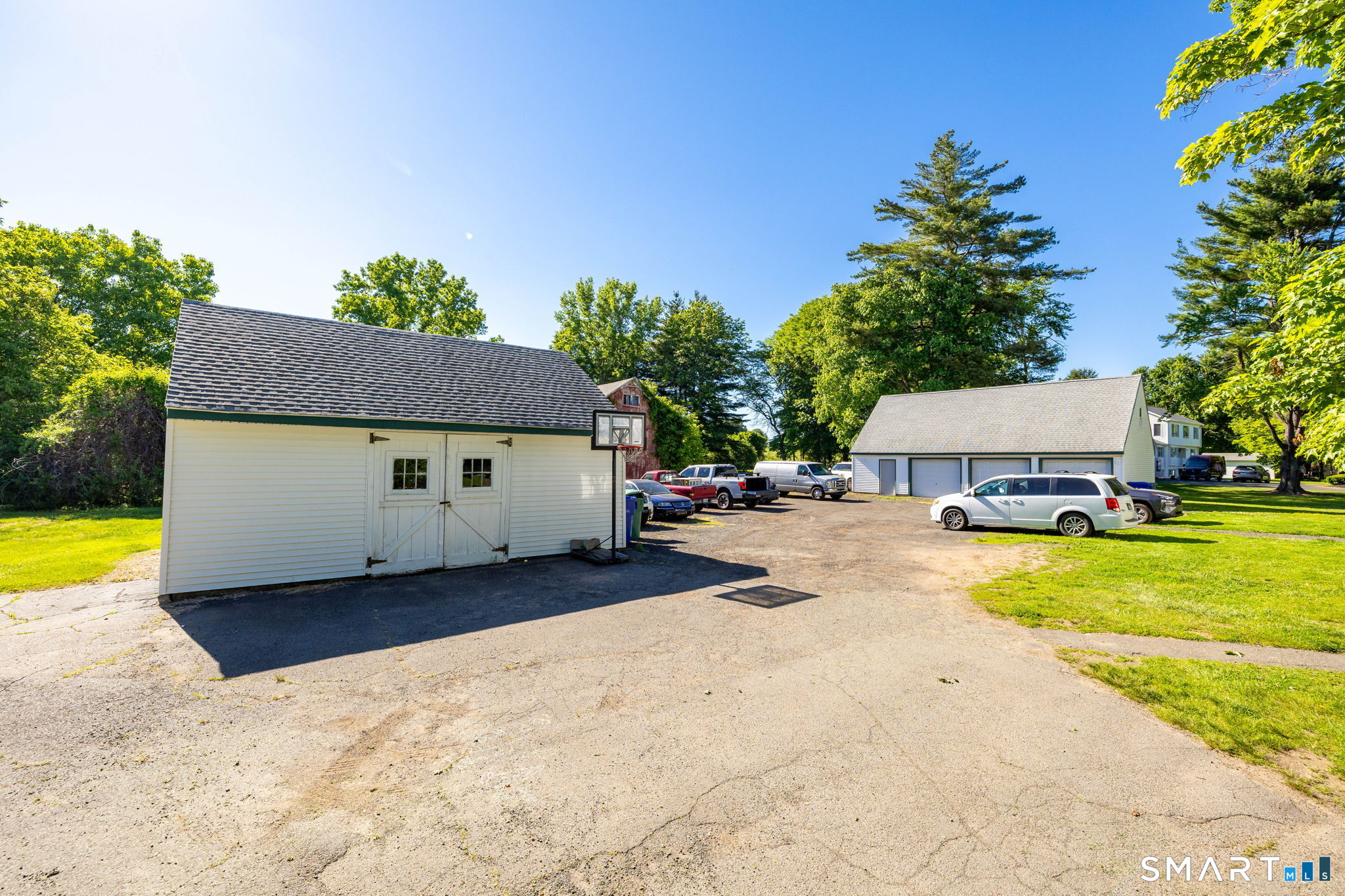 257 Tunxis Avenue Bloomfield CT 06002
