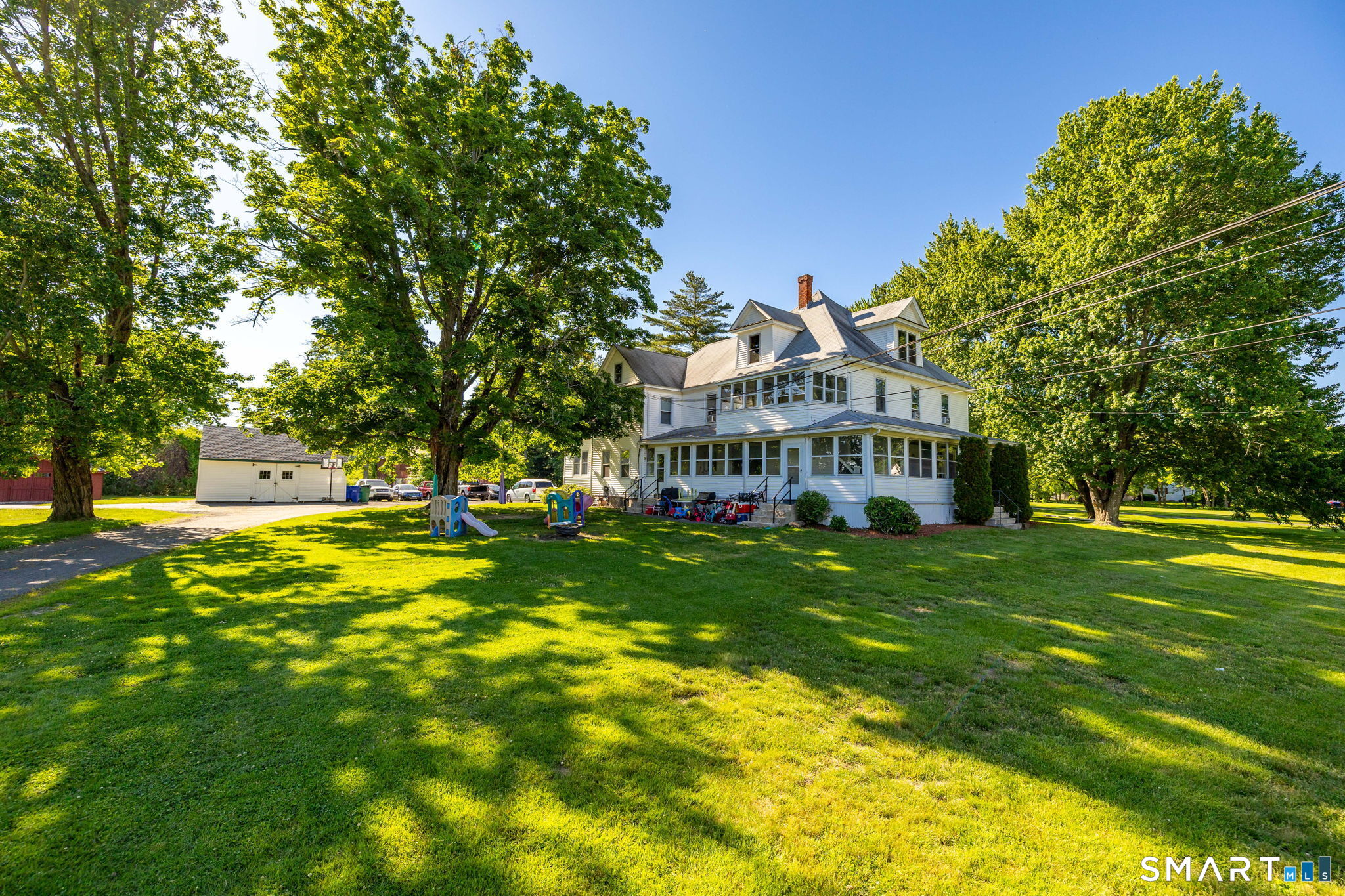257 Tunxis Avenue Bloomfield CT 06002