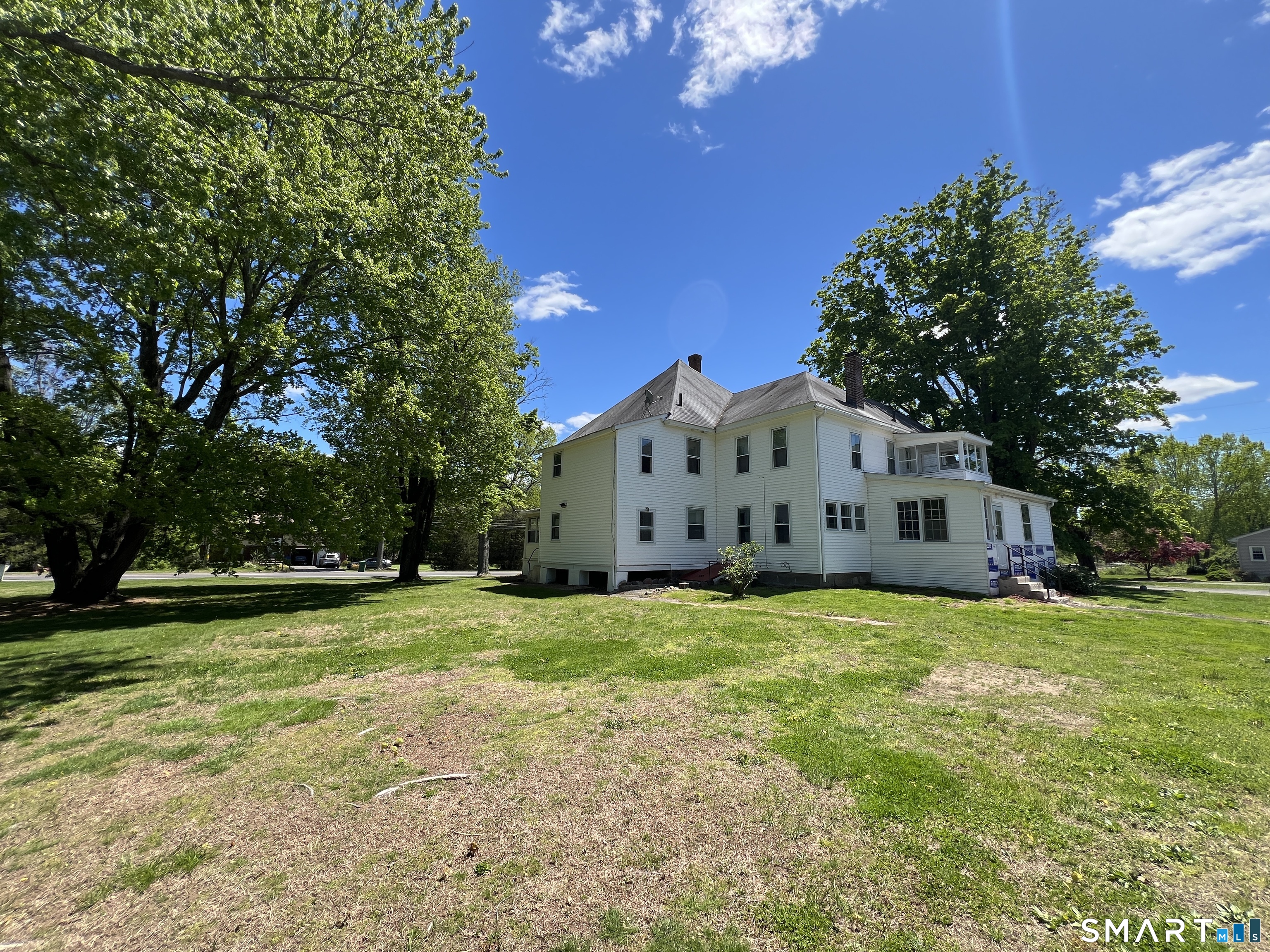 257 Tunxis Avenue Bloomfield CT 06002