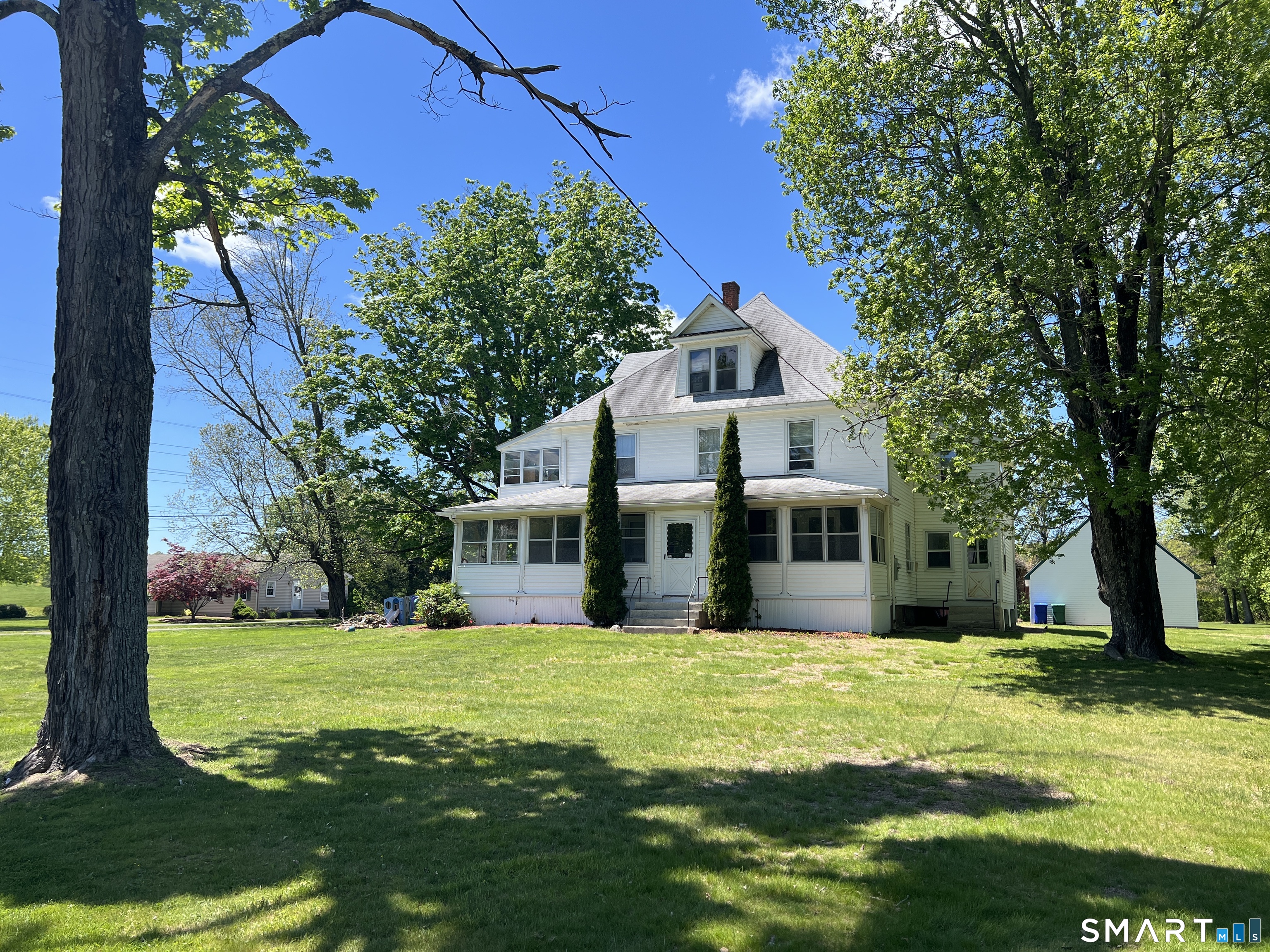 257 Tunxis Avenue Bloomfield CT 06002