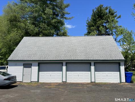 257 Tunxis Avenue Bloomfield CT 06002