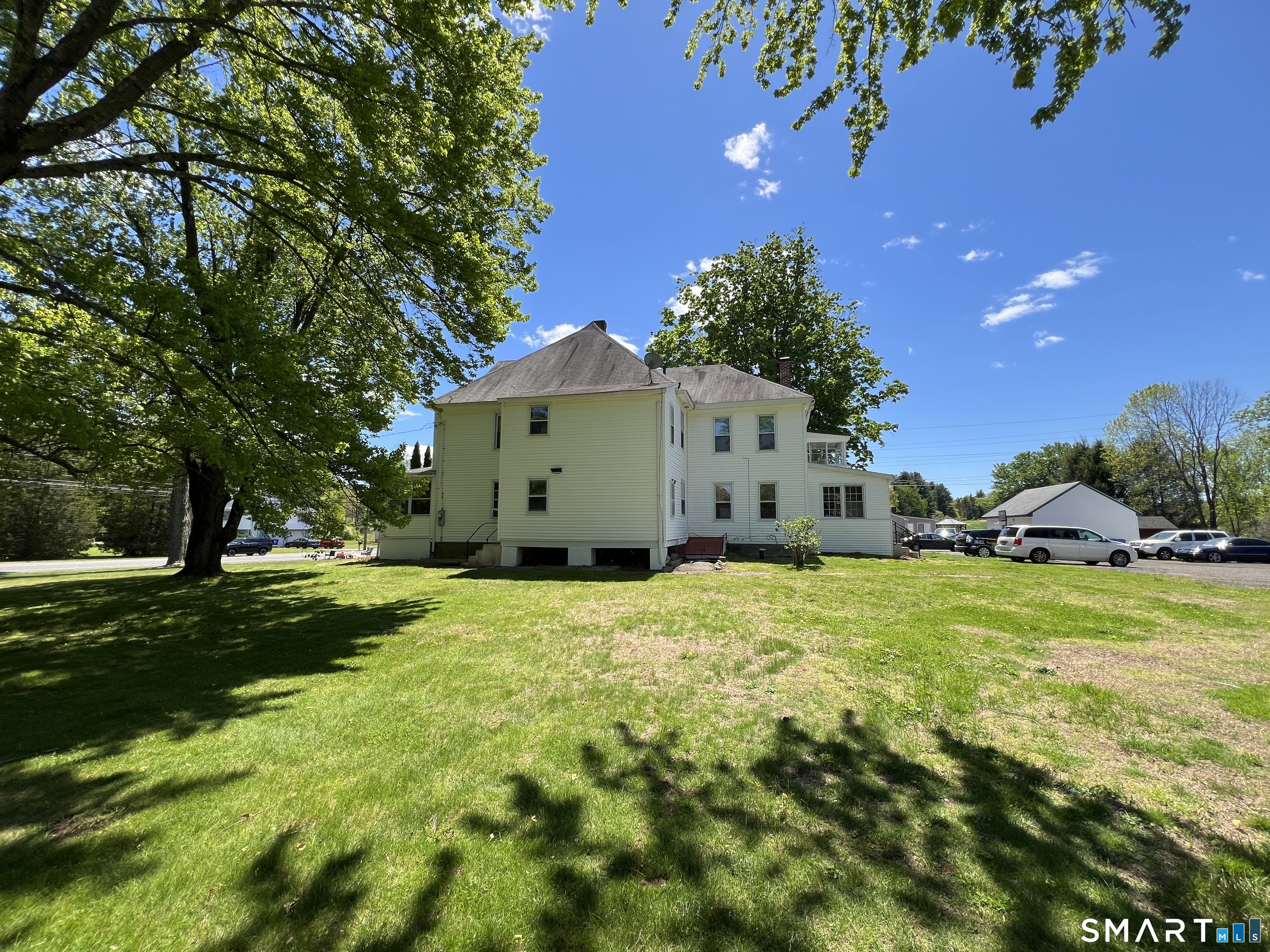 257 Tunxis Avenue Bloomfield CT 06002