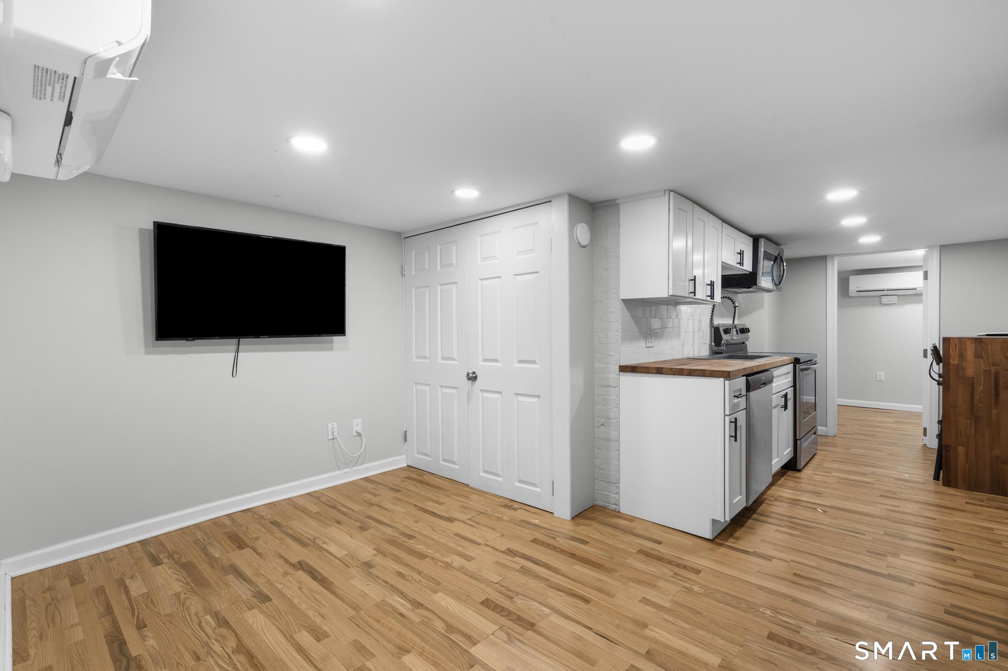 88 Daggett Street New Haven CT 06519