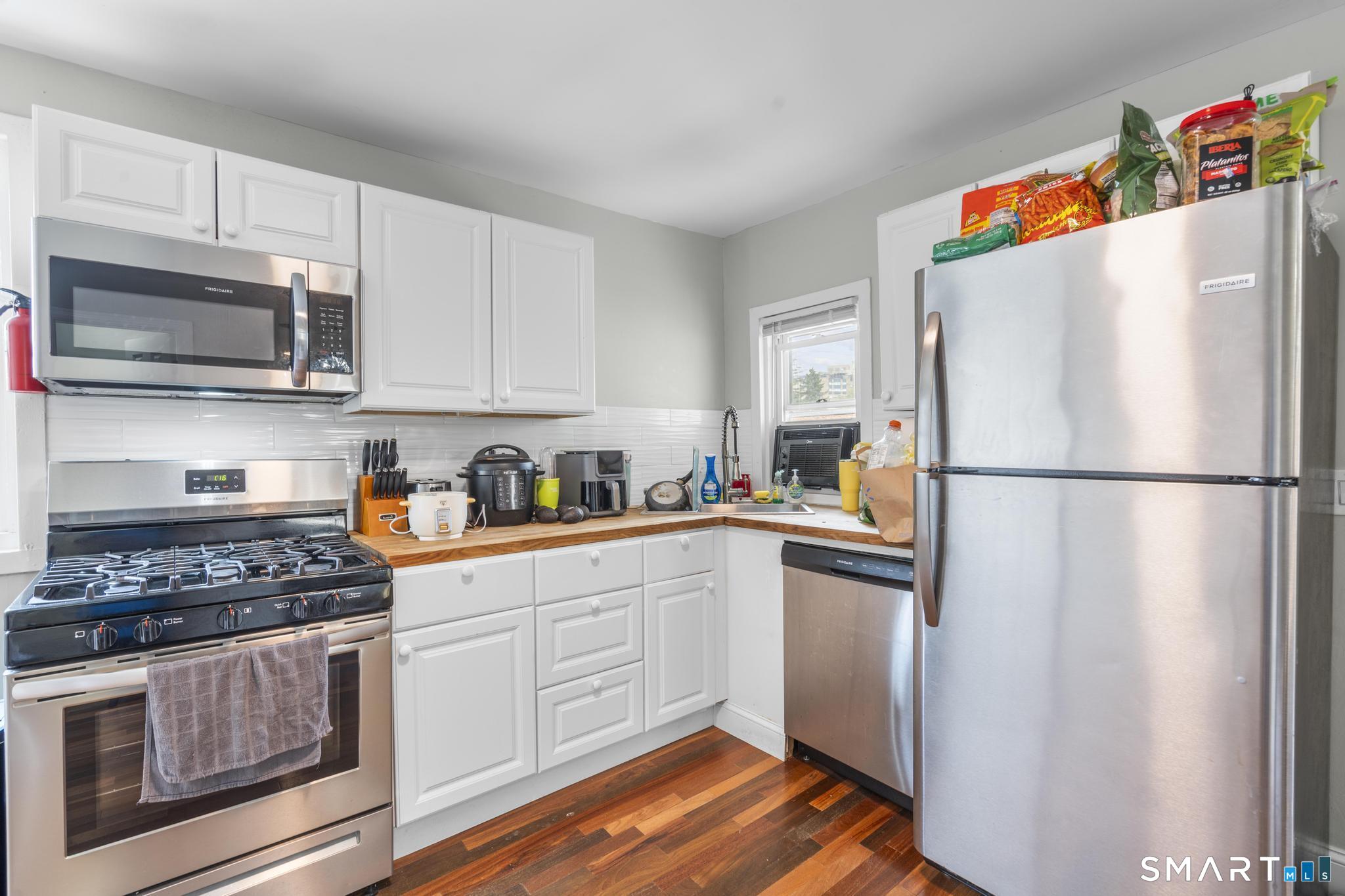 88 Daggett Street New Haven CT 06519