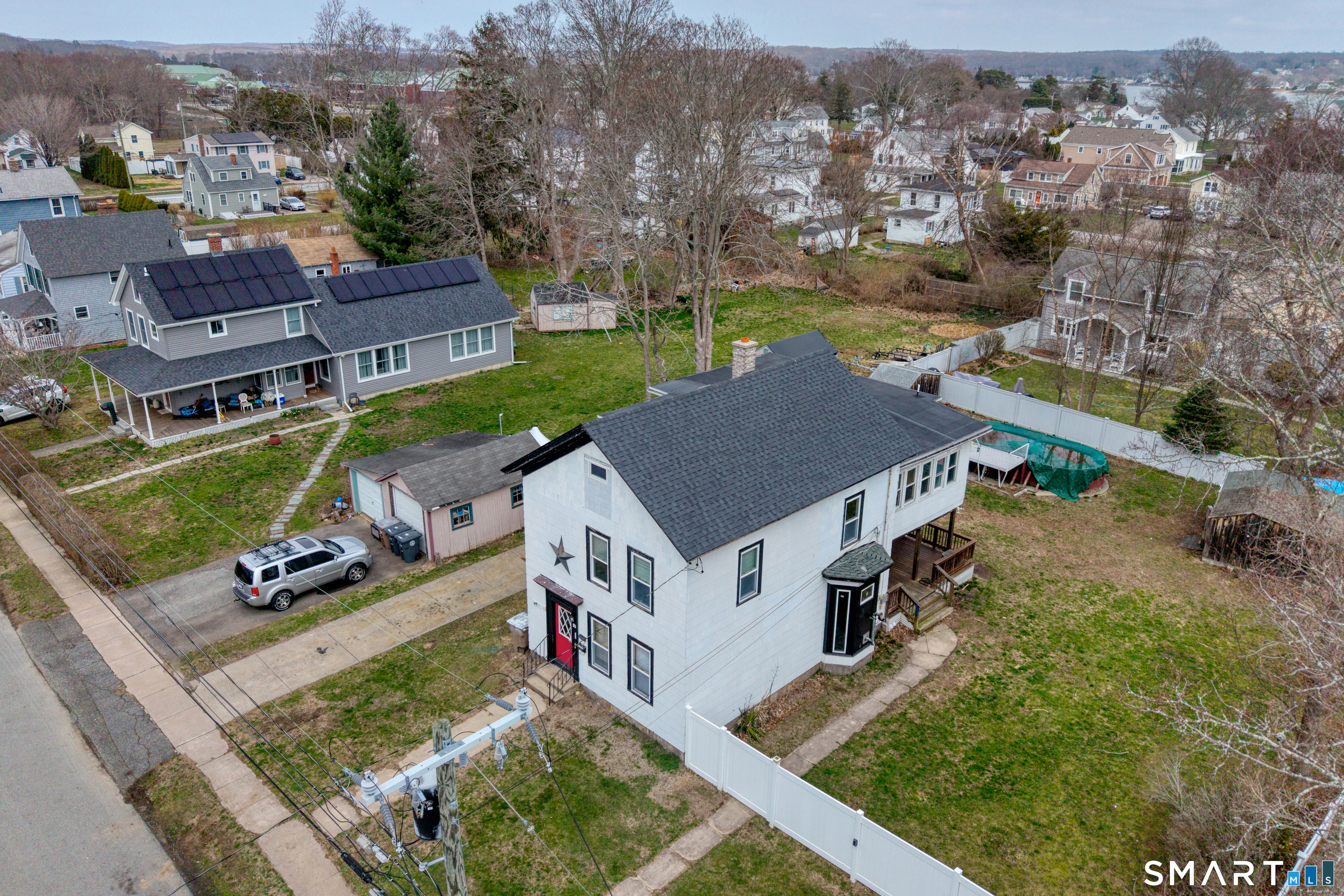21 North Washington Avenue East Lyme CT 06357