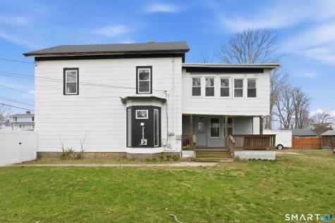 21 North Washington Avenue East Lyme CT 06357