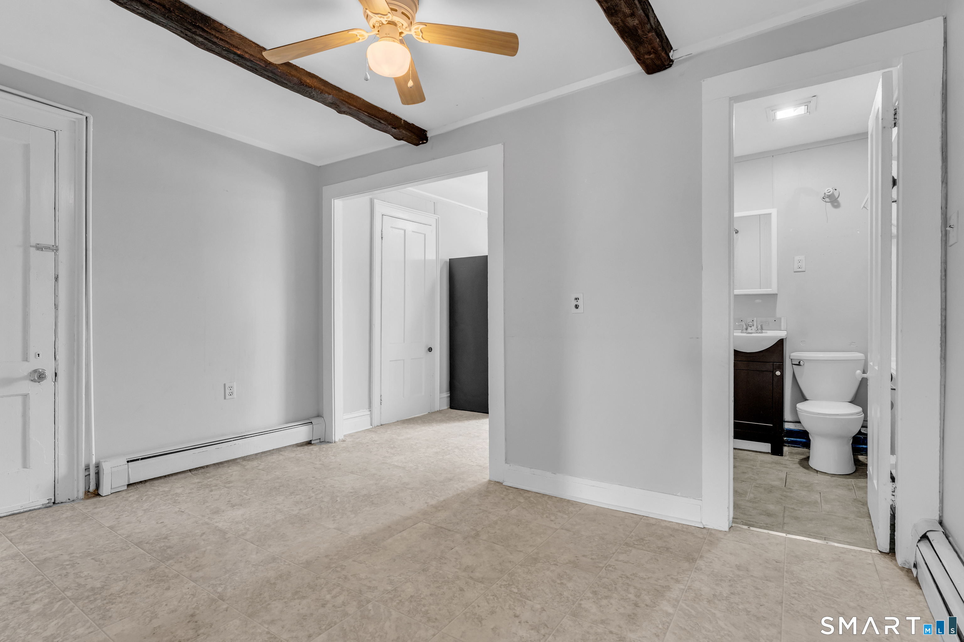 21 North Washington Avenue East Lyme CT 06357
