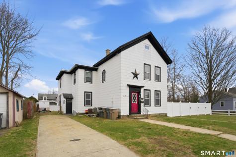 21 North Washington Avenue East Lyme CT 06357