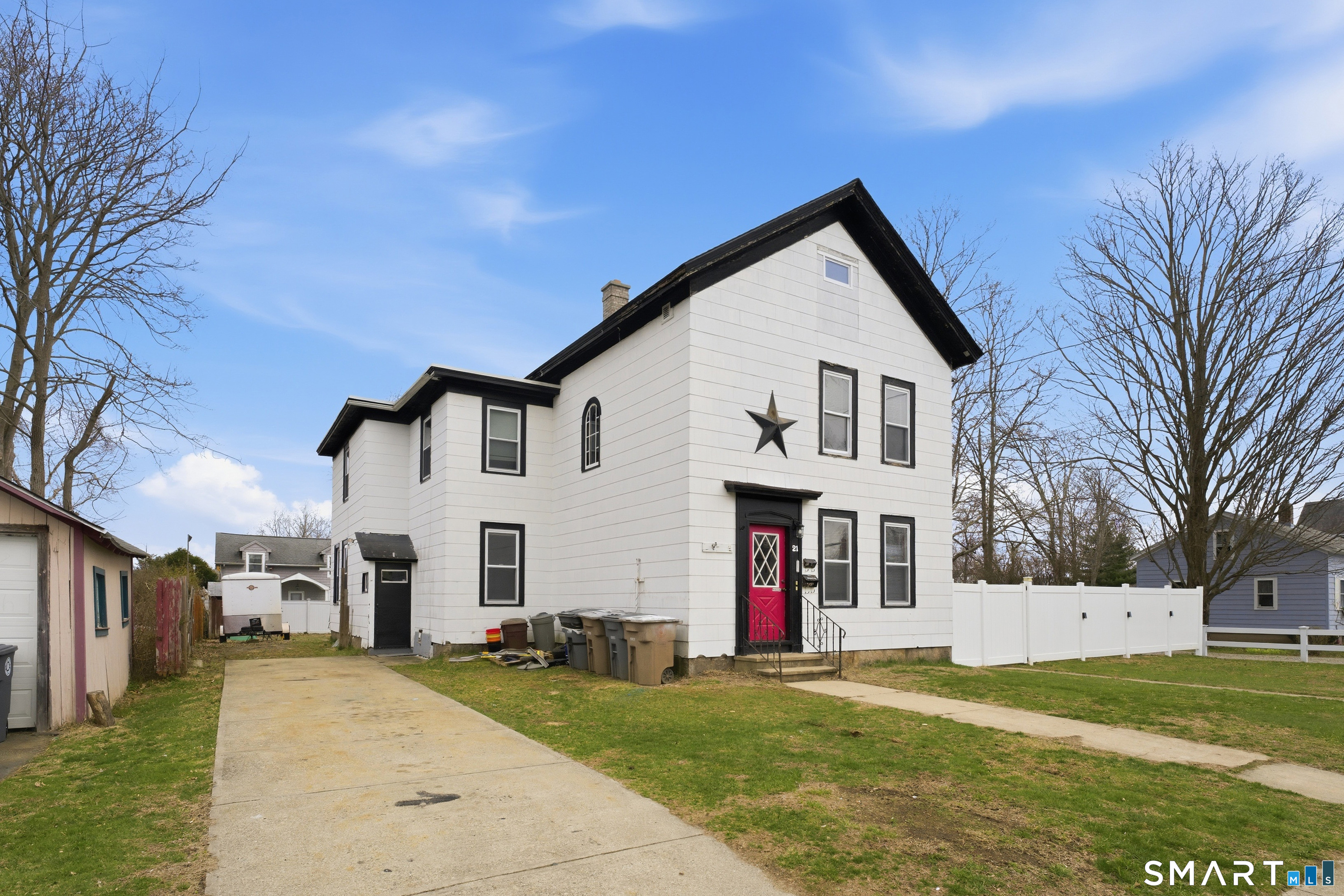 21 North Washington Avenue East Lyme CT 06357