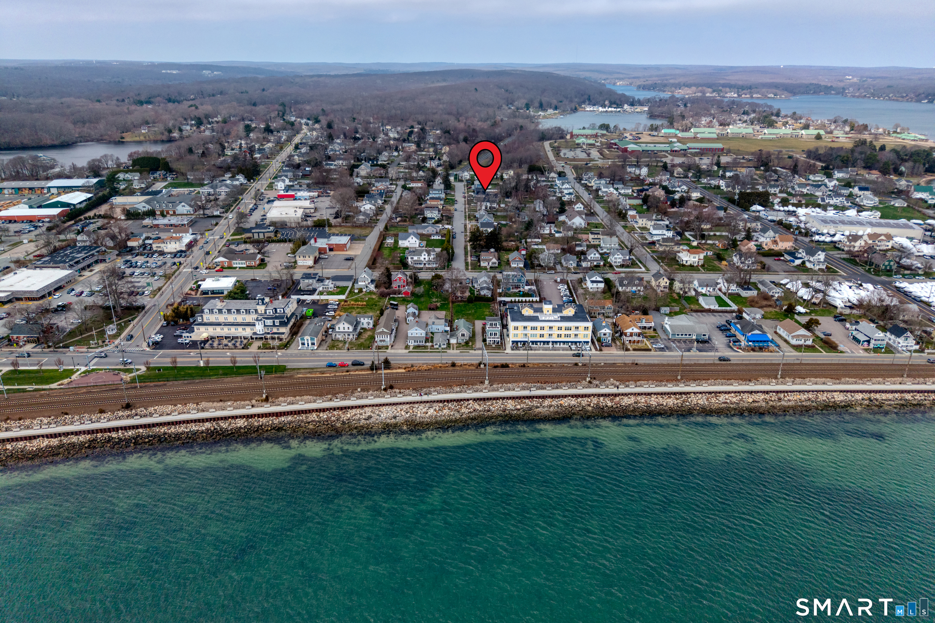 21 North Washington Avenue East Lyme CT 06357