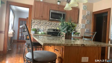 81 Chambers Street Waterbury CT 06708