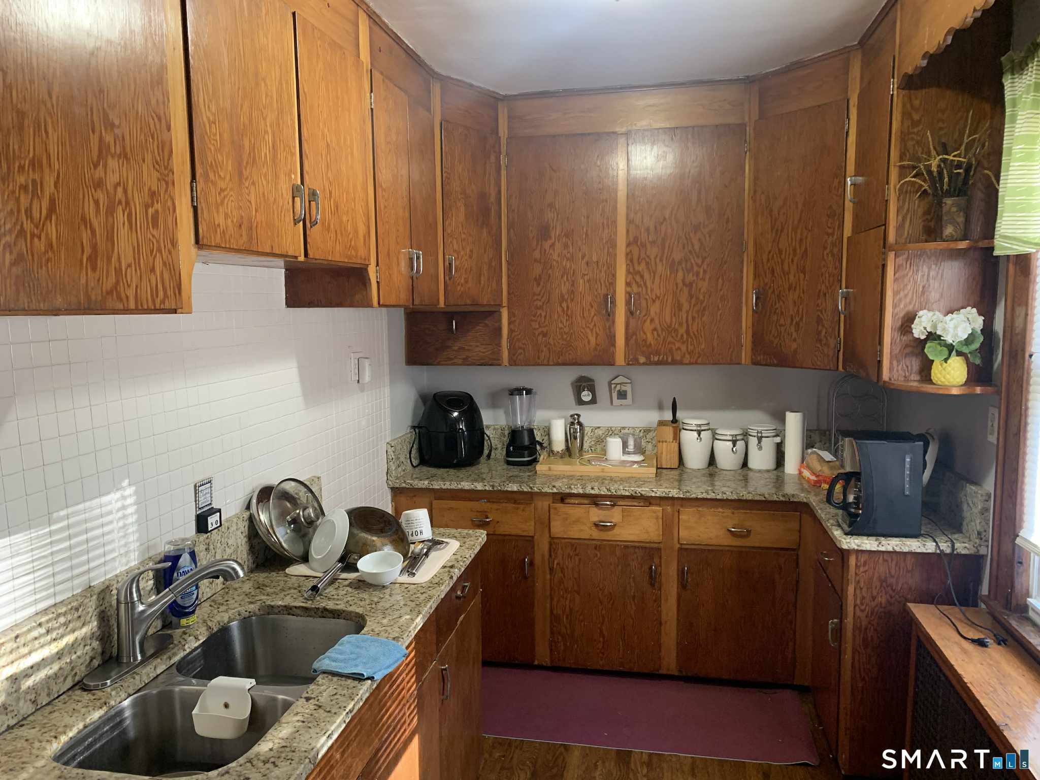 81 Chambers Street Waterbury CT 06708