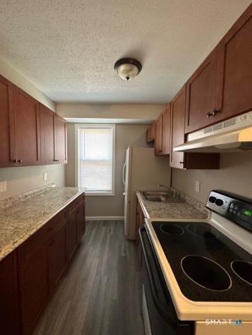 41,45,51 Bedford Street Hartford CT 06120