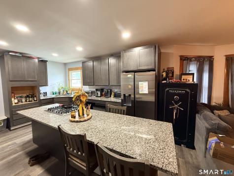 352 North Elm Street Torrington CT 06790