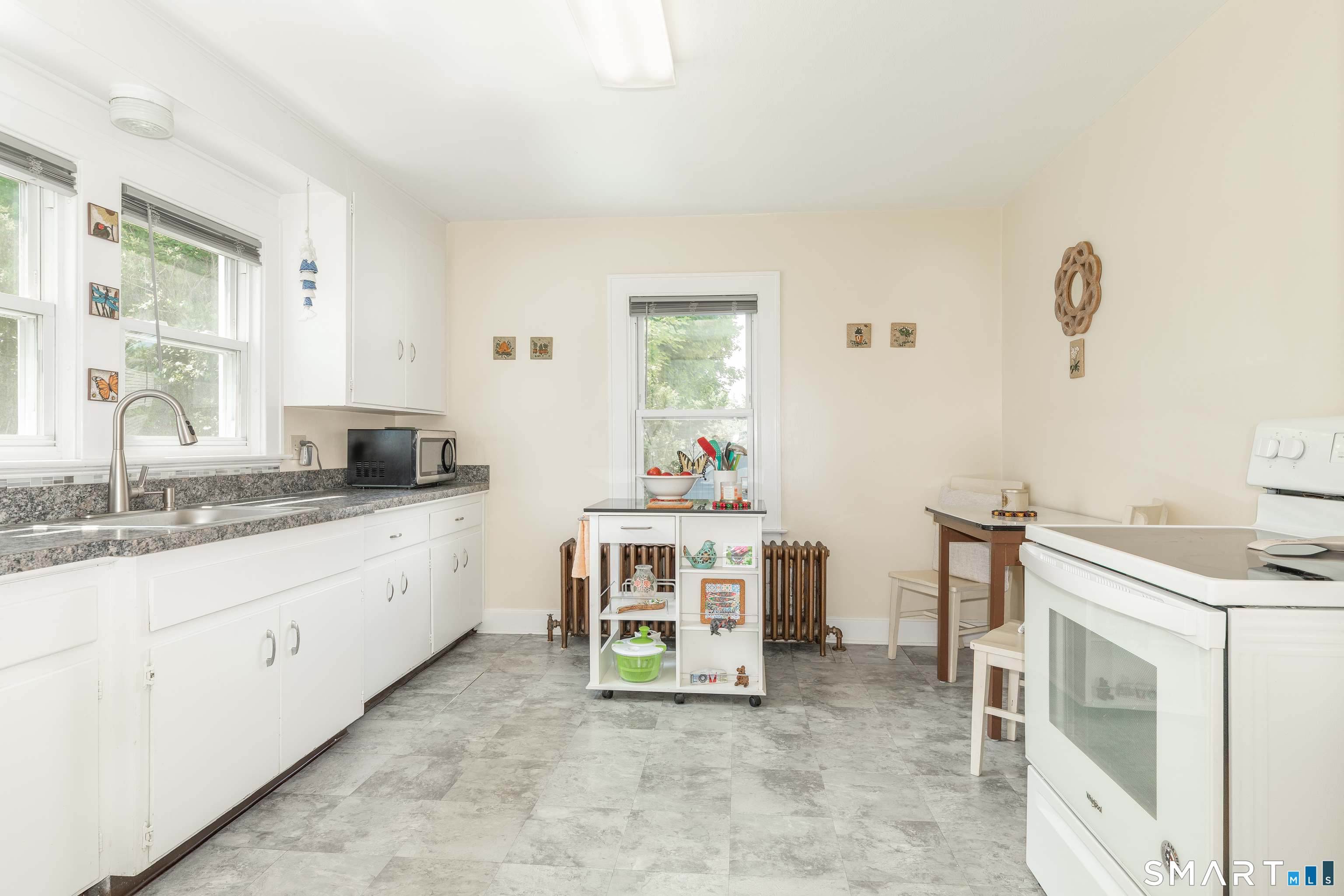 59 Maple Street Branford CT 06405
