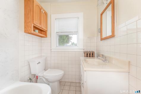 59 Maple Street Branford CT 06405
