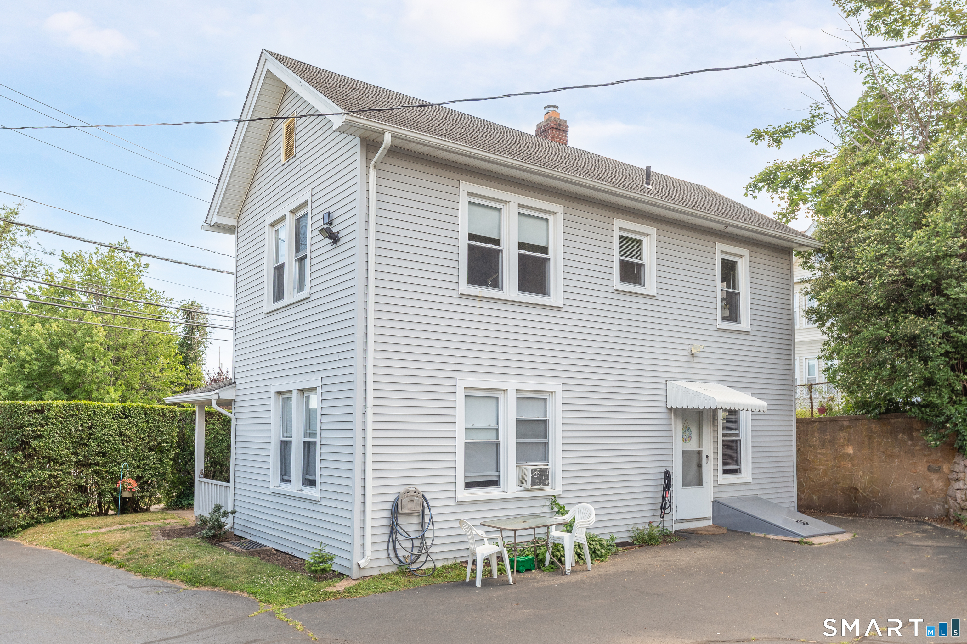59 Maple Street Branford CT 06405