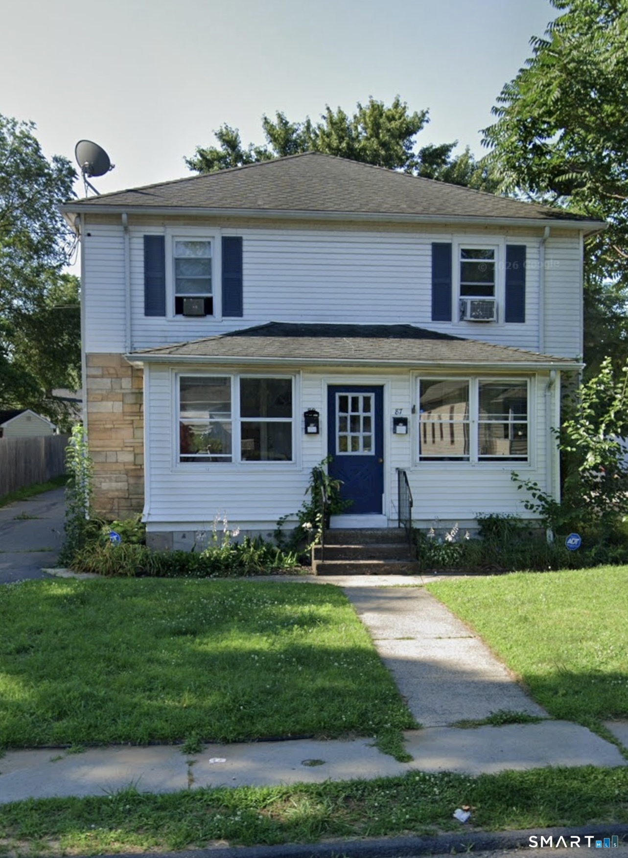 87-89 Sisson Street East Hartford CT 06118
