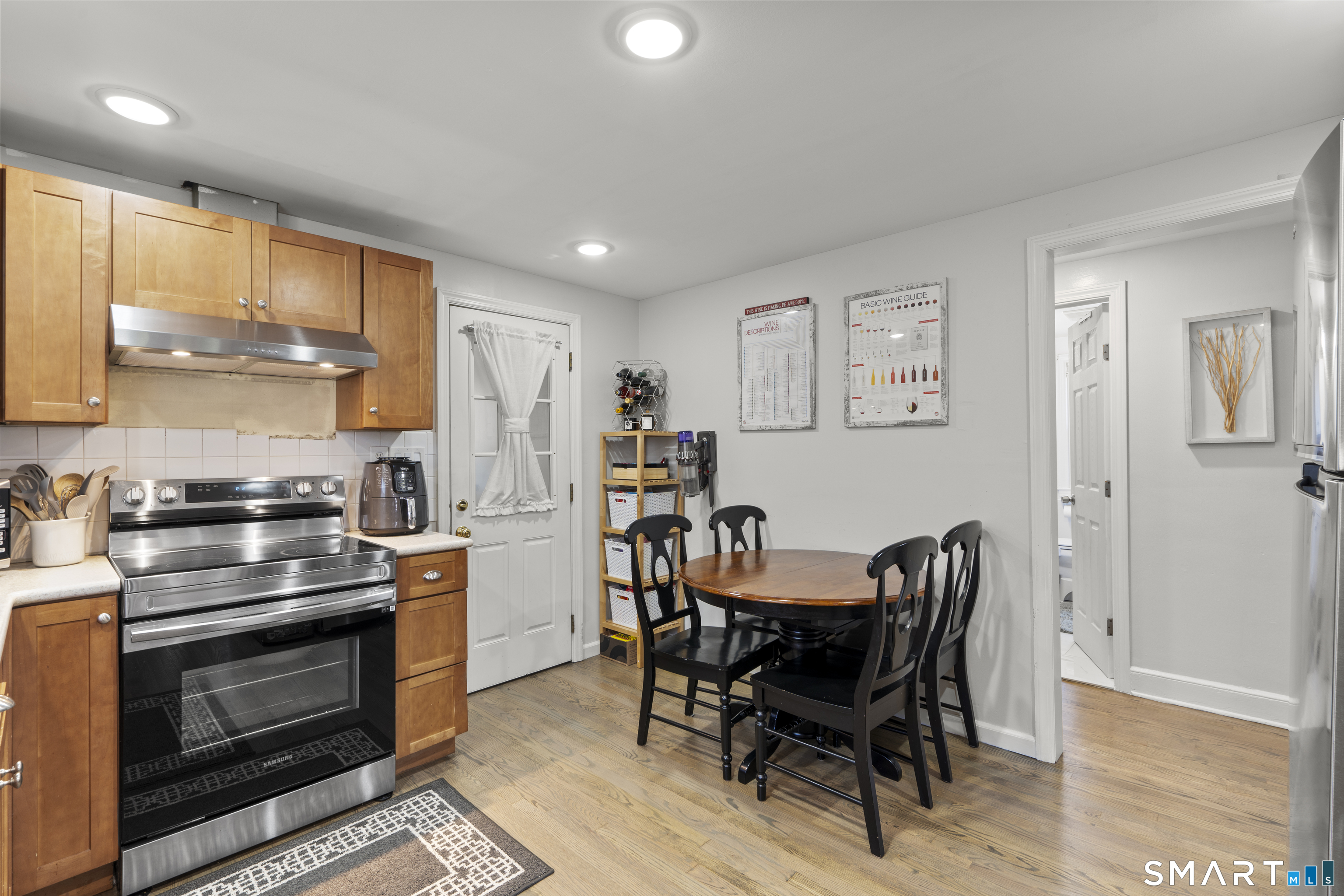 95-97 Englewood Avenue Bridgeport CT 06606