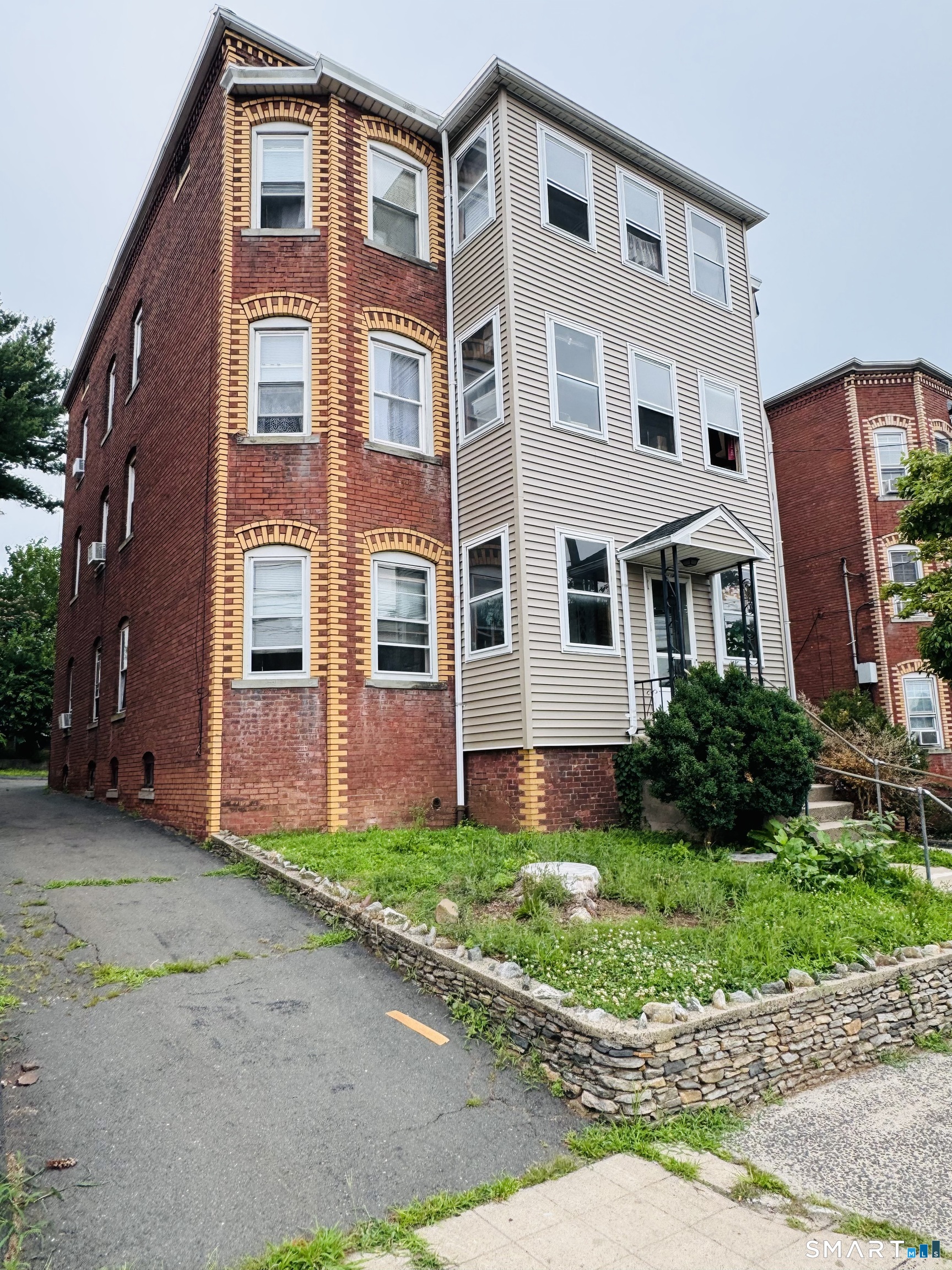 31 Lyman Street New Britain CT 06053