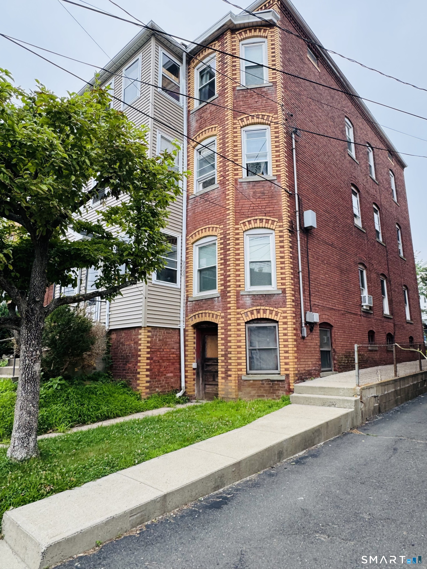 31 Lyman Street New Britain CT 06053