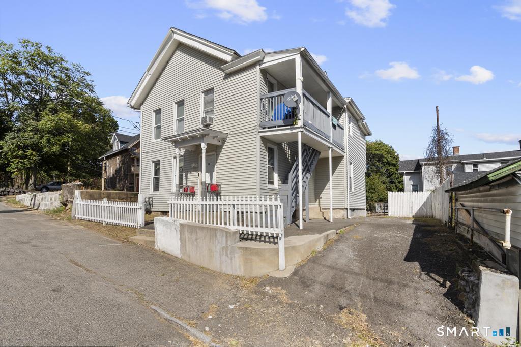 62 North Leonard Street Waterbury CT 06708