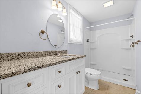 9 Brewer Street New London CT 06320