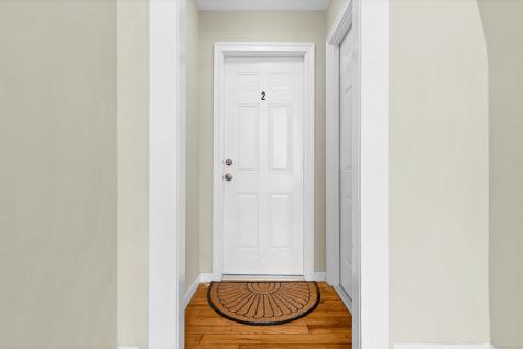 9 Brewer Street New London CT 06320