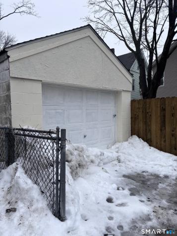 369 Poplar Street New Haven CT 06513